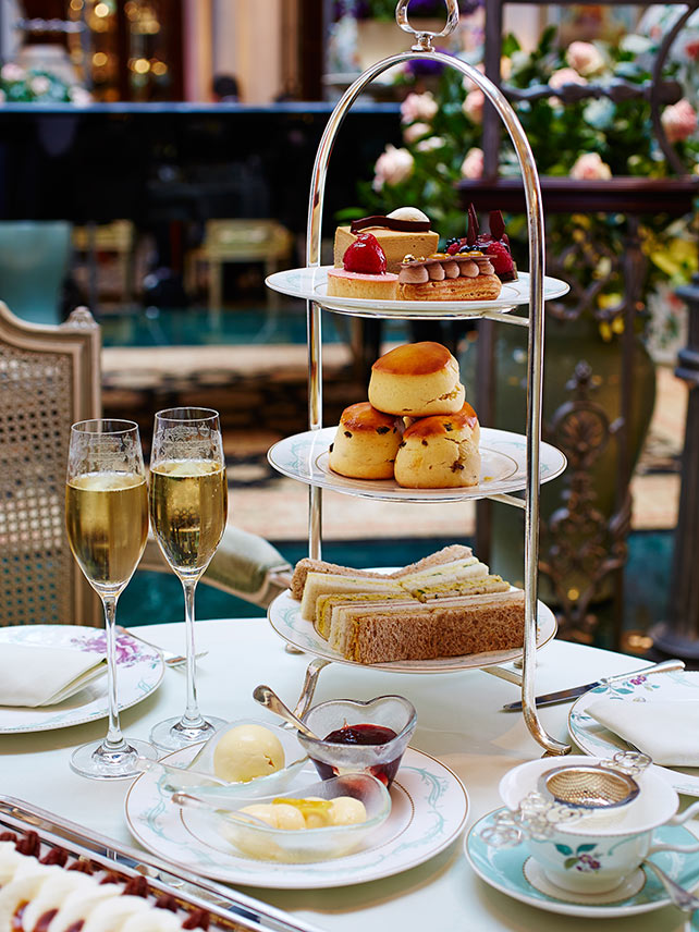Afternoon tea at The Savoy Hotel. ©AccorHotels.