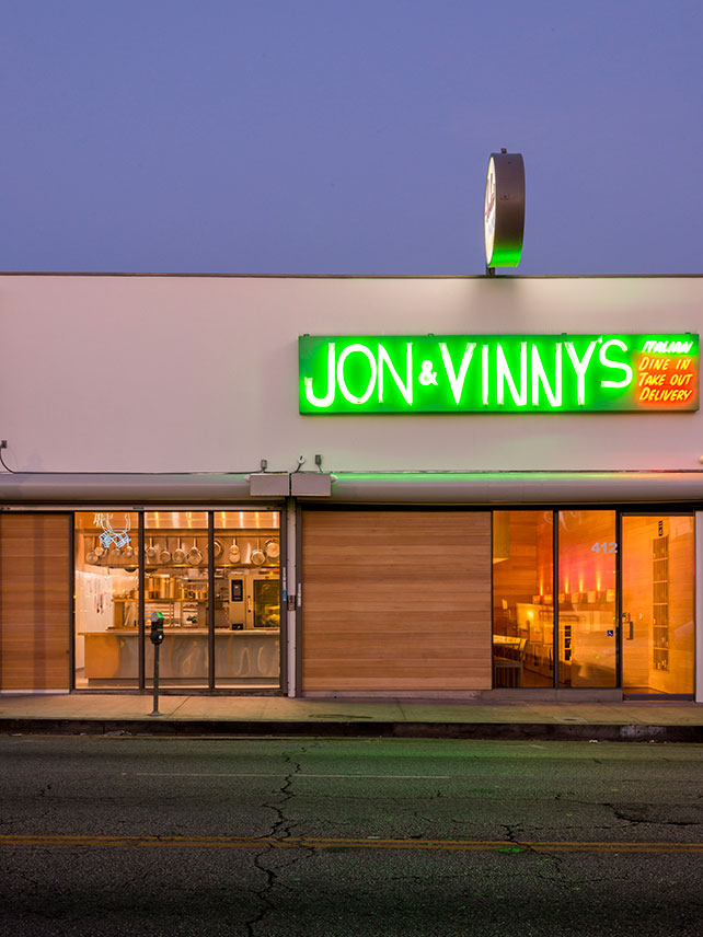 Pizza fans should head to Jon & Vinny’s © Joshua White.