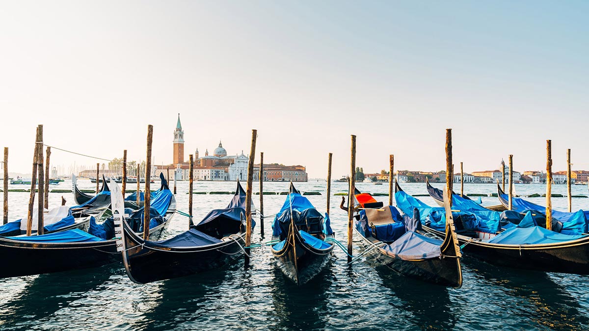 Ten great things to do in Venice.