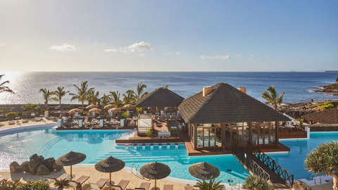 Accommodation - Secrets Lanzarote Resort & Spa - Pool view - Lanzarote