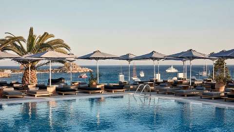 Hébergement - Myconian Ambassador Hotel Relais & Chateaux - Vue sur piscine - Mykonos